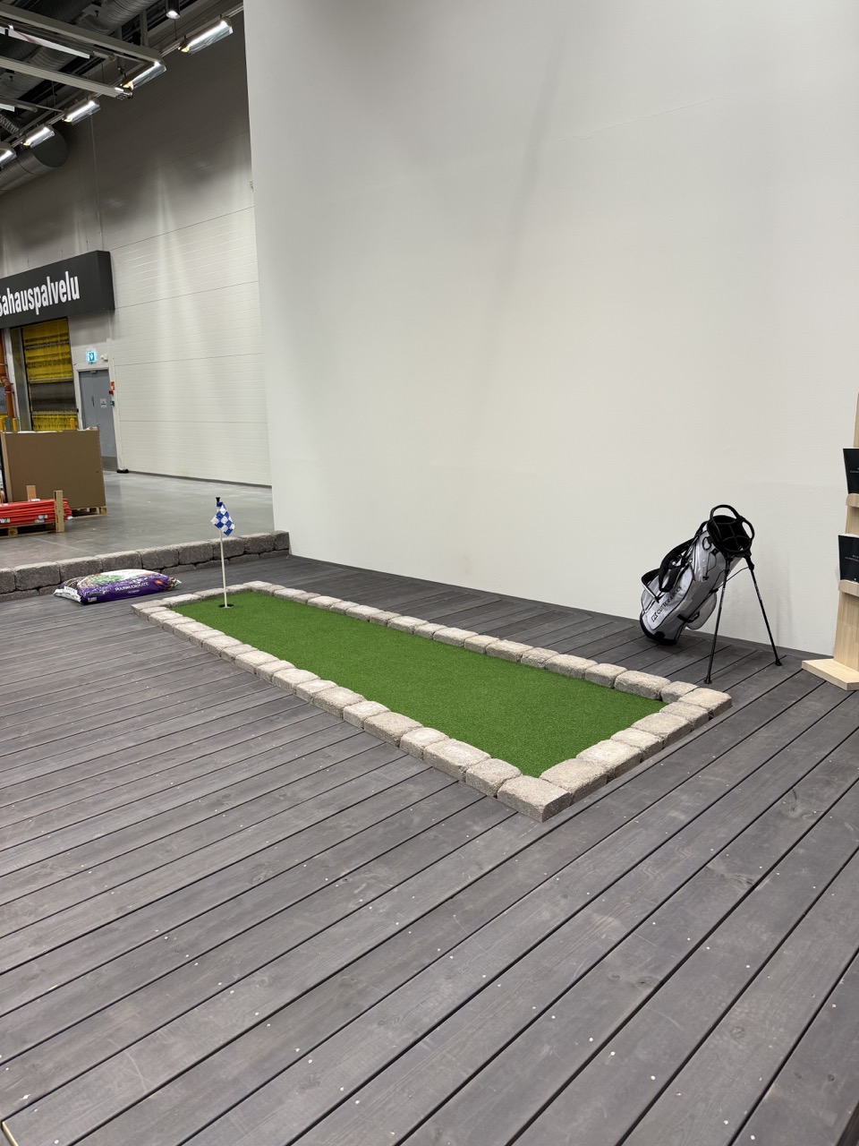Stark Tuusula – Showroom-uudistus – kuva 7